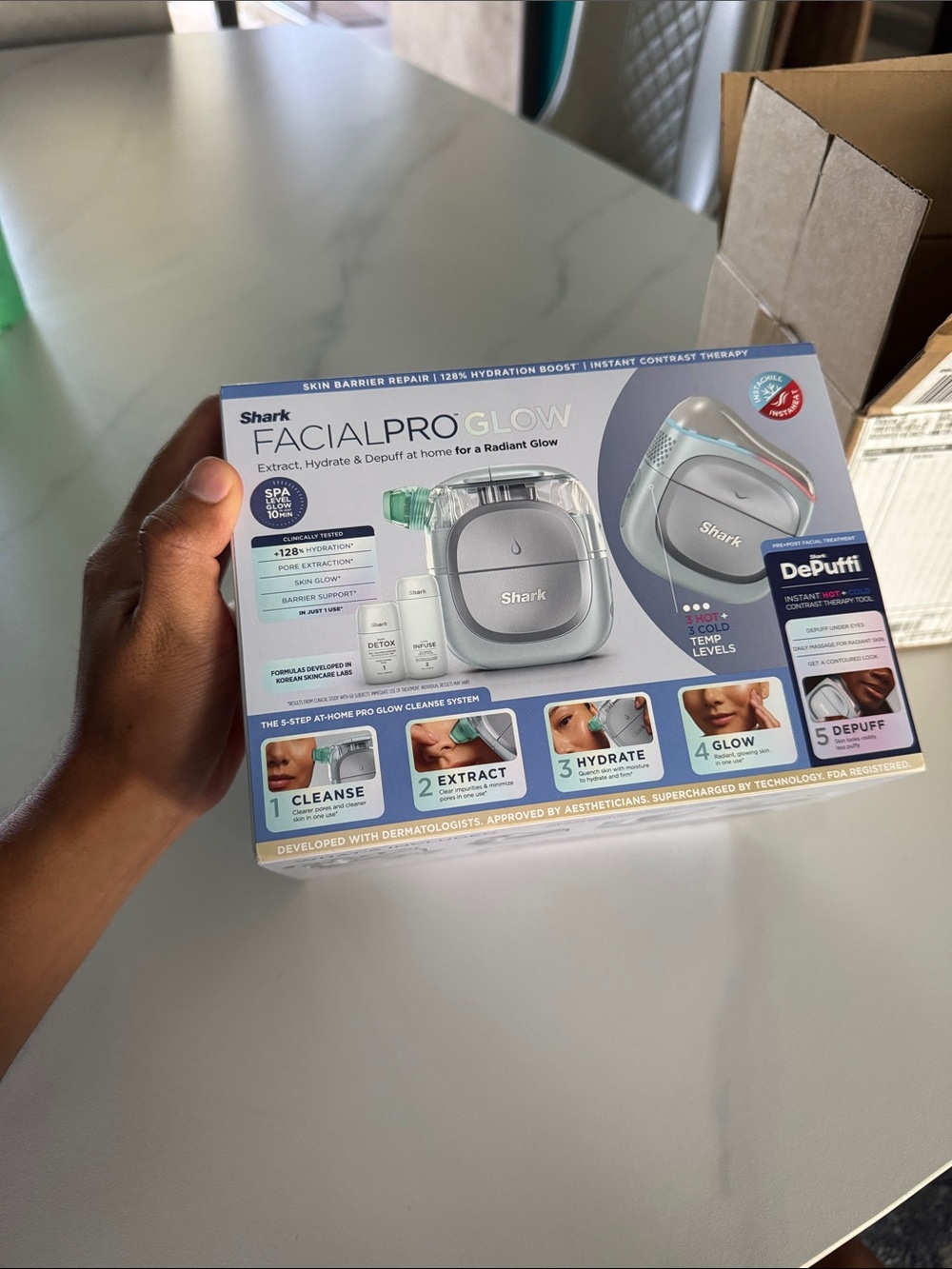 Shark FacialPro™ Glow & Depuffi™ At-Home Hydrating Facial System